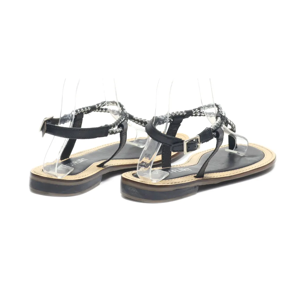 Bodyflirt Flat Sandals Leather Black Colour For Women